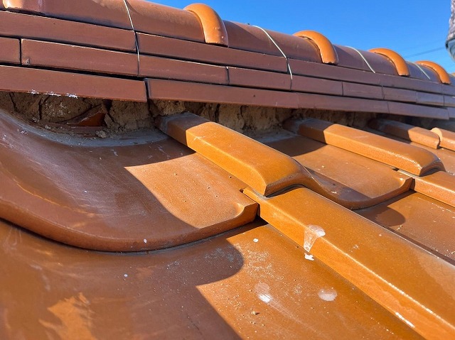 甲府市　瓦屋根工事